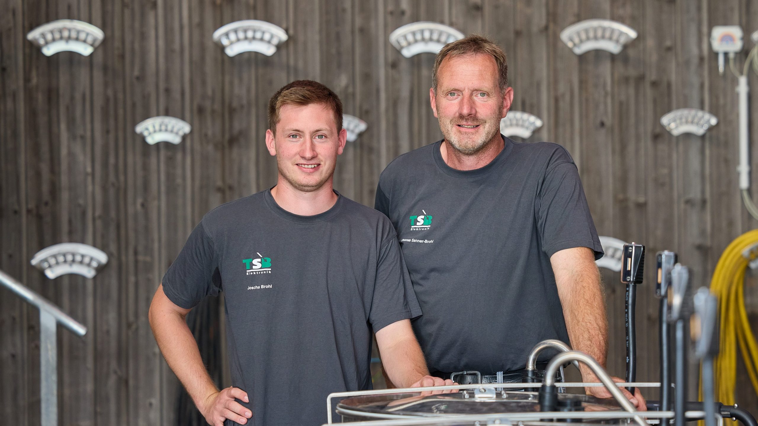 Joscha Brohl und Thomas Sanner-Brohl von TSB-Elektronik